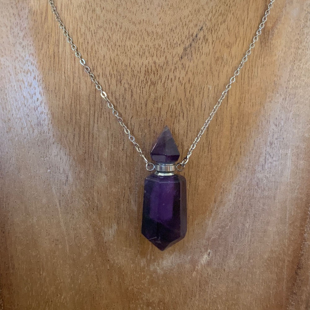 Necklace with Perfume Bottle Pendant and Amethyst Stone